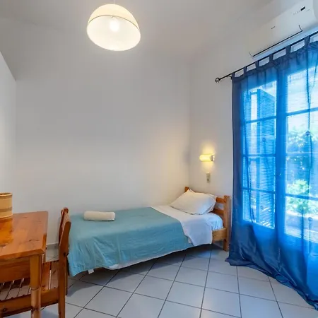 Stratigos Apartment *